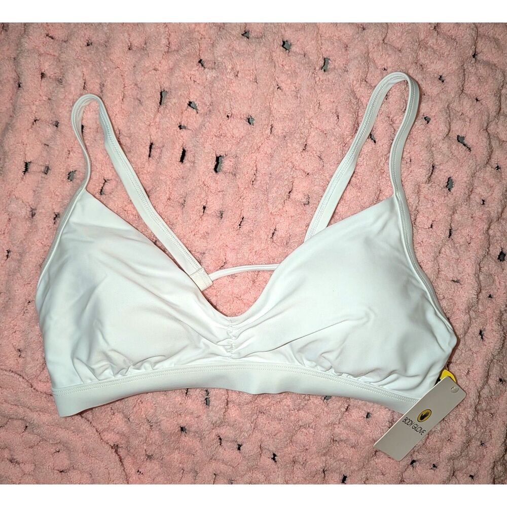 NWT Body Glove Smoothies Drew E Cup Swim Bikini Top Snow Fixed Triangle Beach